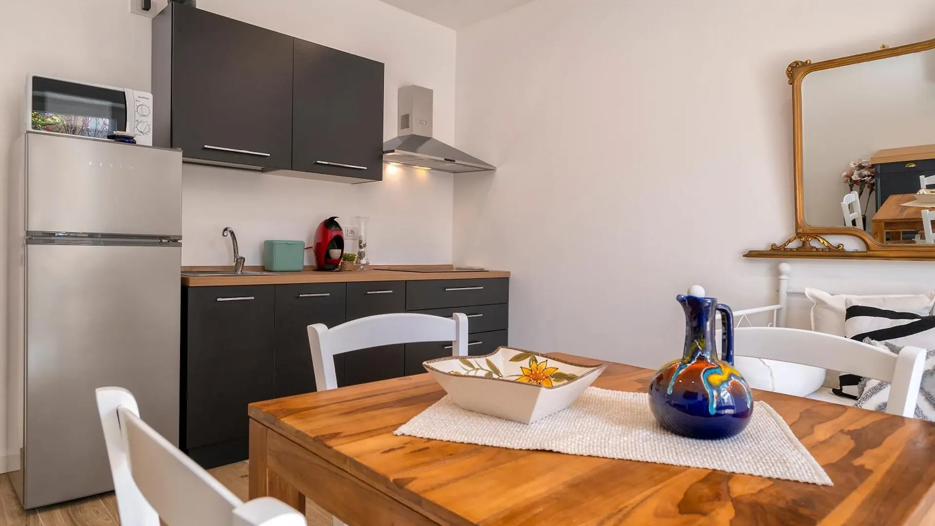 Delia'S Home Alghero